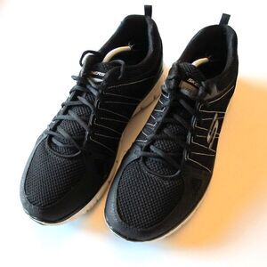 Skechers Women's Synergy Look Book Size 10 Black Running Shoes Sneakers SN11963S